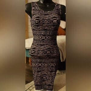 Aztec print midi dress, size Medium